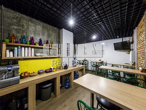 коммерческая по адресу Евгения Коновальца ул. (Щорса), 36-Д