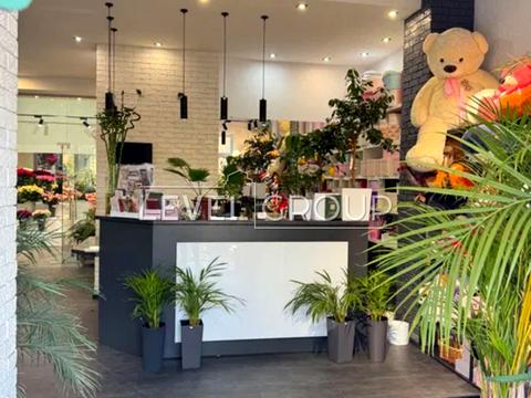 комерційна за адресою Генерала Шаповала вул. (Механізаторів), 20