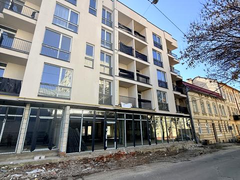 комерційна за адресою Стороженка, 33