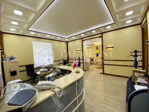 коммерческая по адресу Ивана Мазепы ул. (Январского Восстания), 3