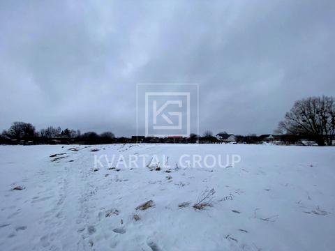 участок по адресу Комсомольська