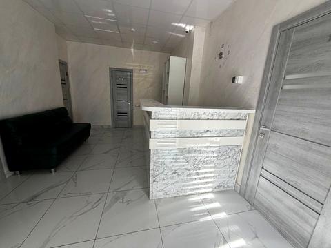 комерційна за адресою Свободи вул., 20/3