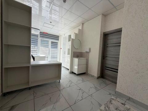 комерційна за адресою Свободи вул., 20/3