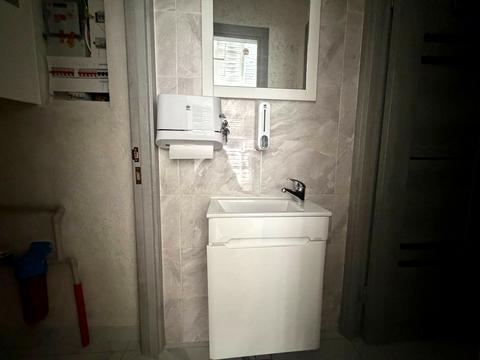 комерційна за адресою Свободи вул., 20/3