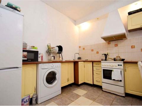 квартира за адресою Обїзна, 12