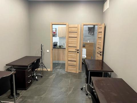 комерційна за адресою Ірпінь, Гнатюка вул., 4