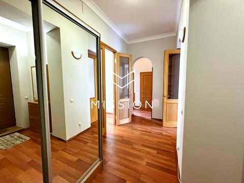 квартира за адресою Банкова вул., 3