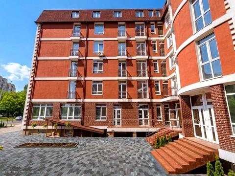 квартира за адресою Дмитра Луценка вул., 2-Г