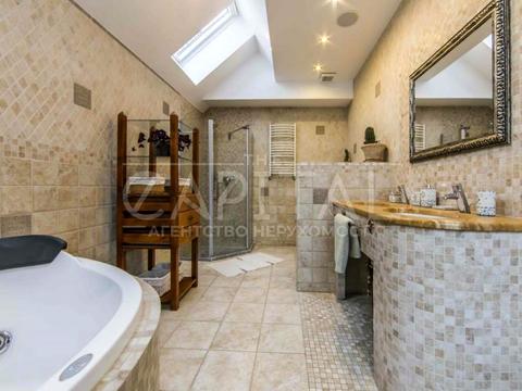 будинок за адресою Локомотивна вул.