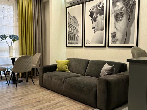 квартира за адресою Михайла Максимовича вул. (Онуфрія Трутенка), 24-А