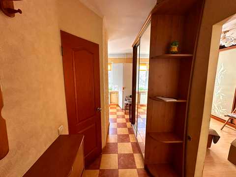 квартира за адресою Київ, Братиславська вул., 32