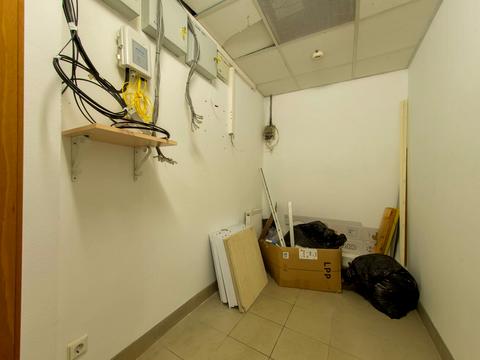 комерційна за адресою Велика Васильківська вул. (Червоноармійська), 77а