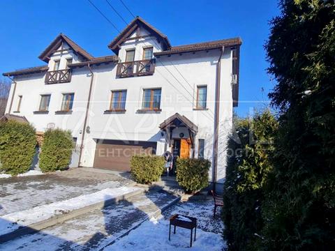 будинок за адресою Київ, Уласа Самчука вул. (Столєтова)