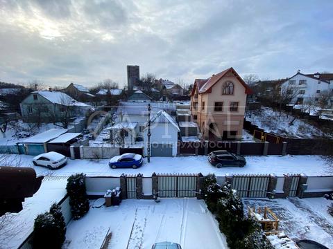 будинок за адресою Київ, Уласа Самчука вул. (Столєтова)