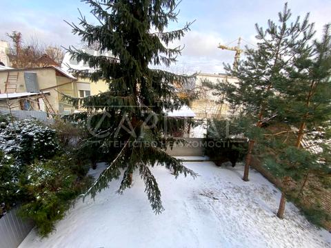 будинок за адресою Київ, Уласа Самчука вул. (Столєтова)