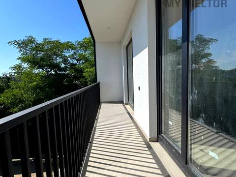 дом по адресу с. Минай, Августина Волошина ул.