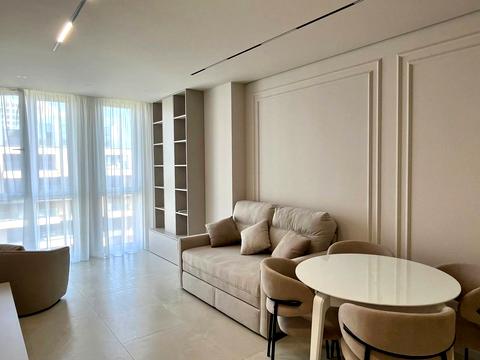 квартира по адресу Салютная ул., (Будинок 02301-02303)