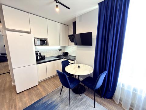 квартира за адресою Менделєєва вул., 19