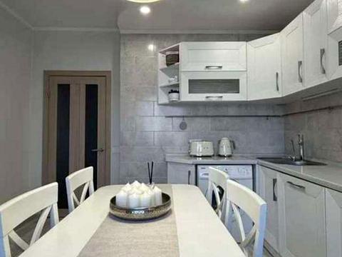 квартира за адресою В'ячеслава Чорновола вул., 27