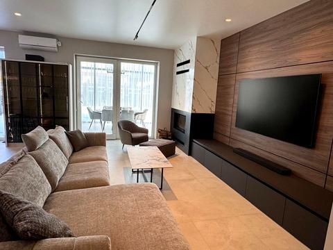 будинок за адресою Михайла Грушевського вул., 27