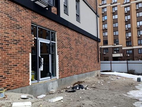 коммерческая по адресу Поліська ул., 4