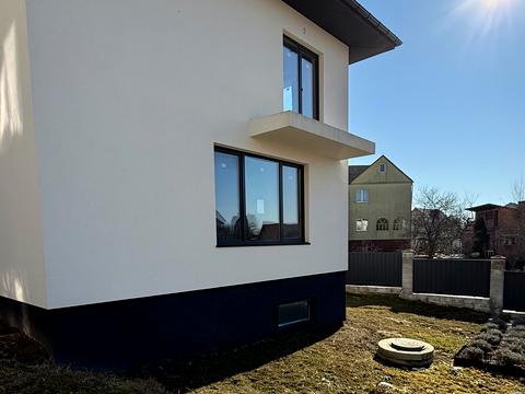 будинок за адресою Івана Богуна