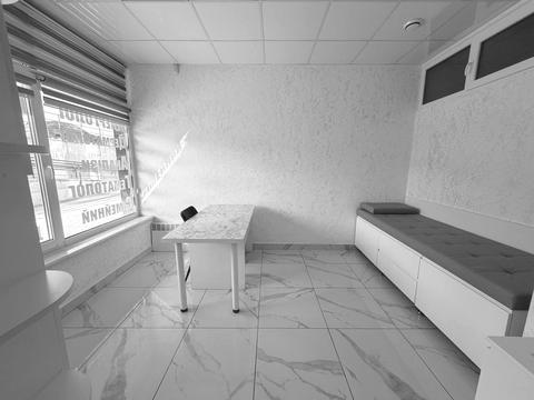 комерційна за адресою Свободи вул., 20/3