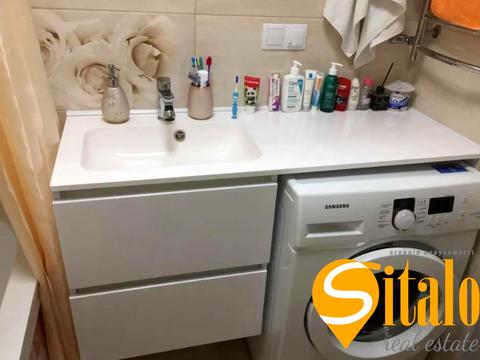 квартира за адресою Академіка Єфремова вул. (Командарма Уборевича), 7