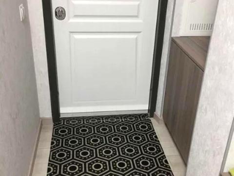 квартира за адресою Академіка Єфремова вул. (Командарма Уборевича), 7