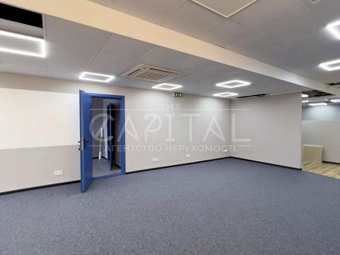 комерційна за адресою Велика Житомирська вул., 20