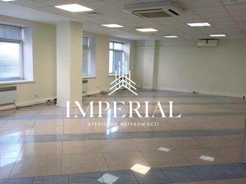 комерційна за адресою Лєскова вул., 4