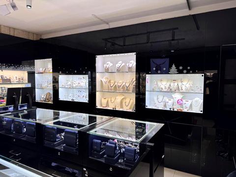 коммерческая по адресу Свободы просп. (Ленина), 1