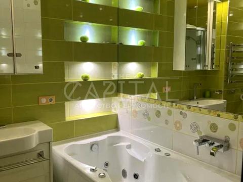 квартира за адресою Дніпровська набережна вул., 1-А