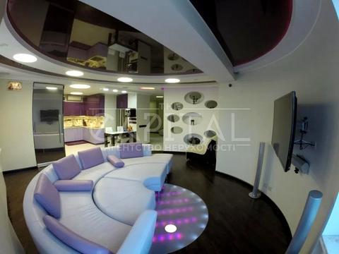 квартира за адресою Дніпровська набережна вул., 1-А