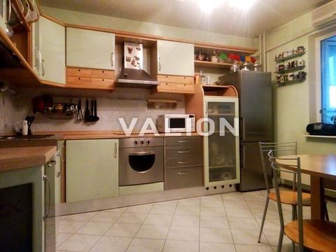 квартира за адресою Миколи Голего вул. (Лебедєва-Кумача), 12