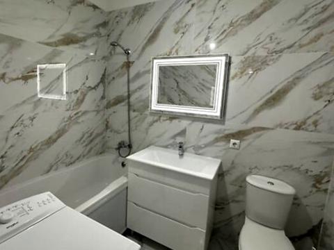 квартира по адресу Князей Кориатовичей ул., 114