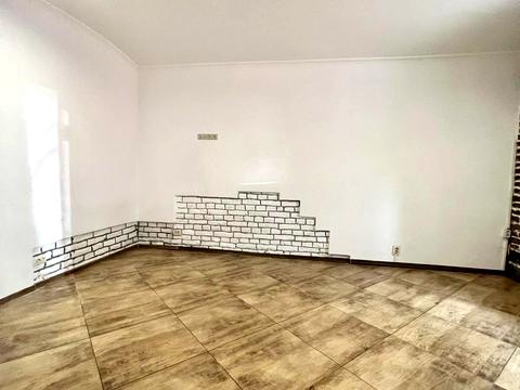 комерційна за адресою Ірини Калинець вул. (Карла Брюллова), 8