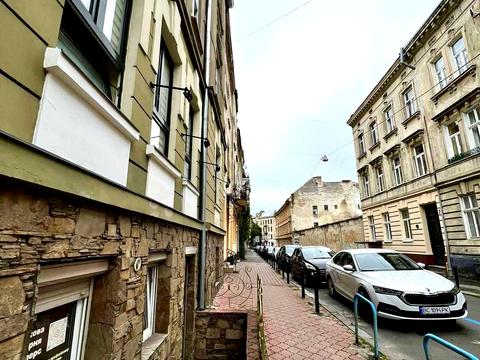 коммерческая по адресу Ирины Калинец ул. (Брюллова), 8