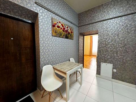 квартира за адресою Пантелеймона Куліша вул., 1