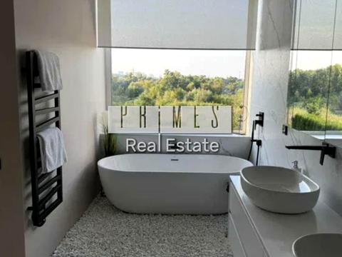 дом по адресу Цветочные Луга ул.