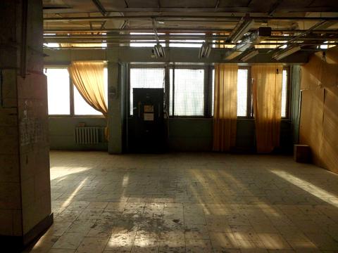 коммерческая по адресу Журналістів ул., 1