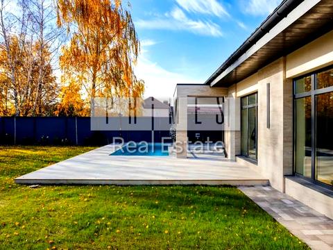 будинок за адресою Вишнева, 44