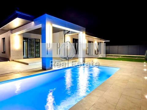 будинок за адресою Вишнева, 44