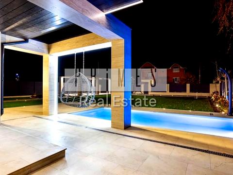 будинок за адресою Вишнева, 44