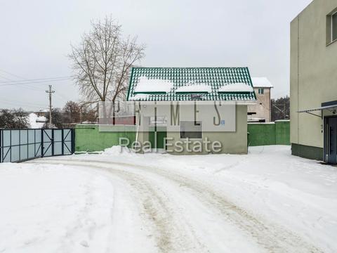 коммерческая по адресу Пономарёва ул., 17