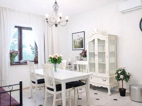 будинок за адресою Центральна вул., 11