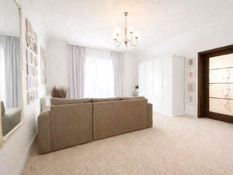 будинок за адресою Центральна вул., 11