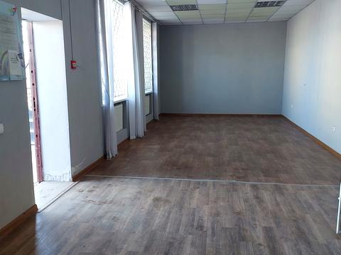 комерційна за адресою Нестерука, 25