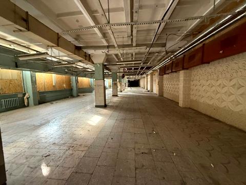 коммерческая по адресу Журналістів ул., 1