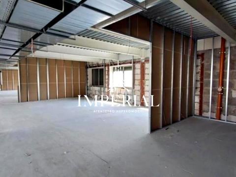 комерційна за адресою Вадима Гетьмана вул., 6